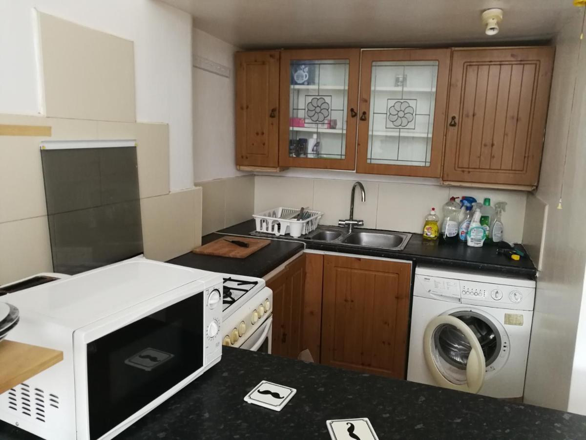 Budget Double Bedroom Near Glasgow City Centre And West End Zewnętrze zdjęcie